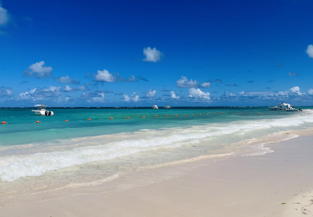 Apartamento en Bávaro - El Dorado Apartment 1bedroom walking distance from