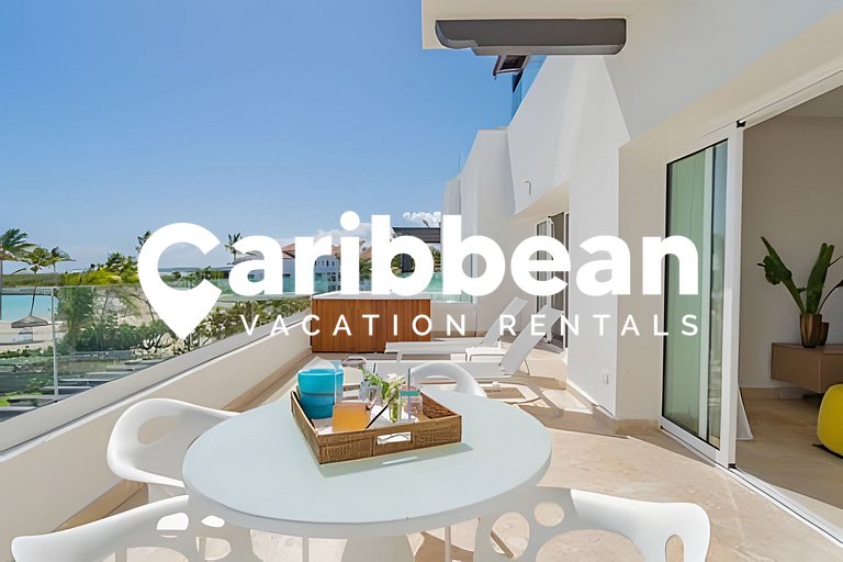 Punta Palmera Beach Front with private cold jacuzzI