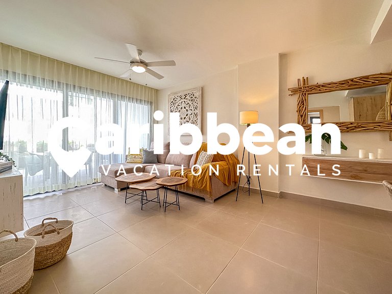 Beauty pool views apartment steps to Playa Bavaro