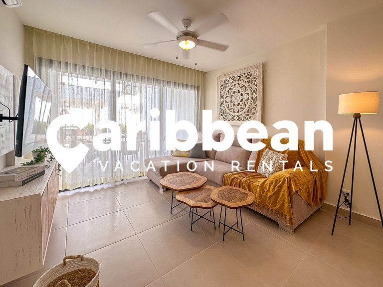 Beauty pool views apartment steps to Playa Bavaro