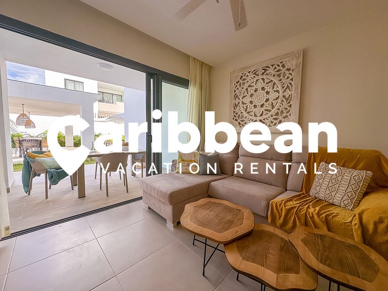 Beauty pool views apartment steps to Playa Bavaro