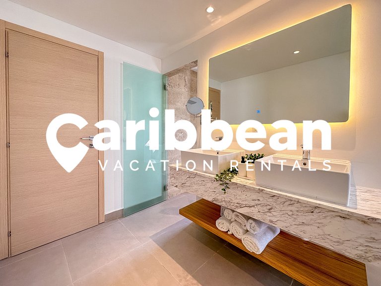 Beauty pool views apartment steps to Playa Bavaro