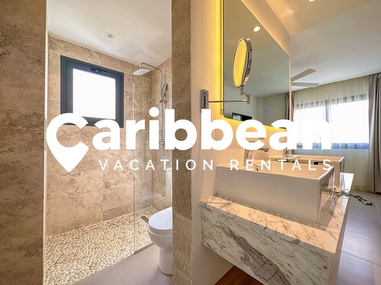 Beauty pool views apartment steps to Playa Bavaro
