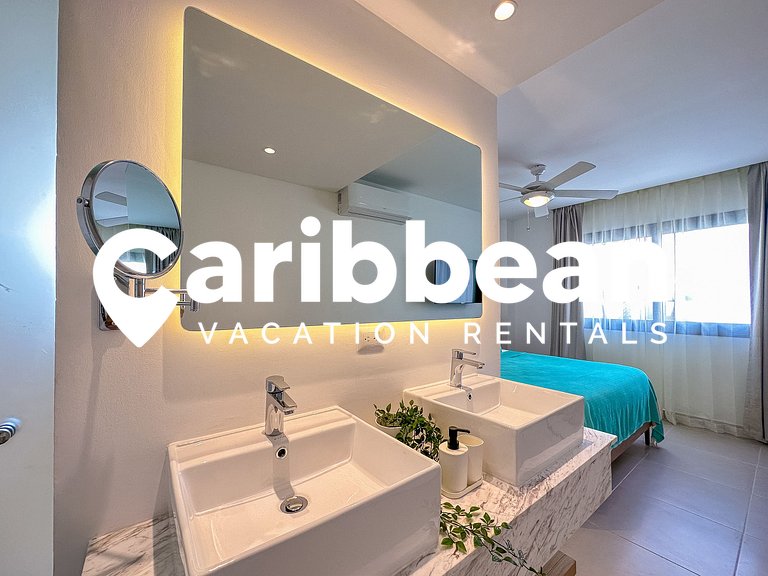 Beauty pool views apartment steps to Playa Bavaro
