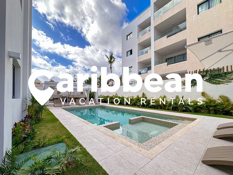 Beauty pool views apartment steps to Playa Bavaro