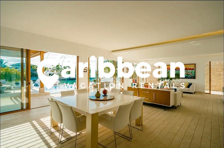 Beautiful private villa in Cap Cana Marina with views of the
