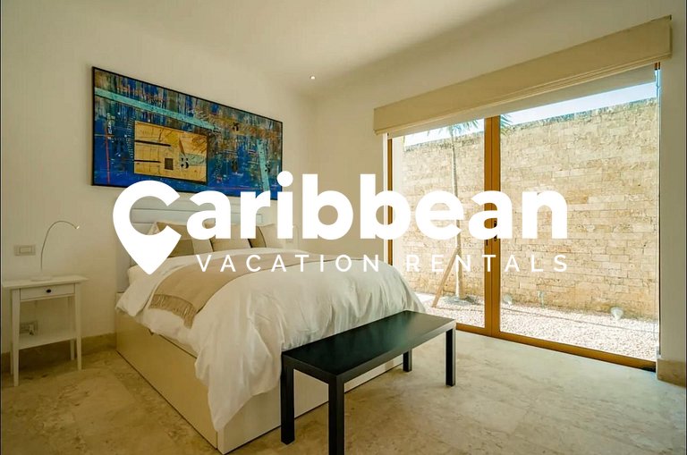 Beautiful private villa in Cap Cana Marina with views of the