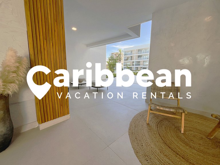 Beautiful apartment with direct access to the pool