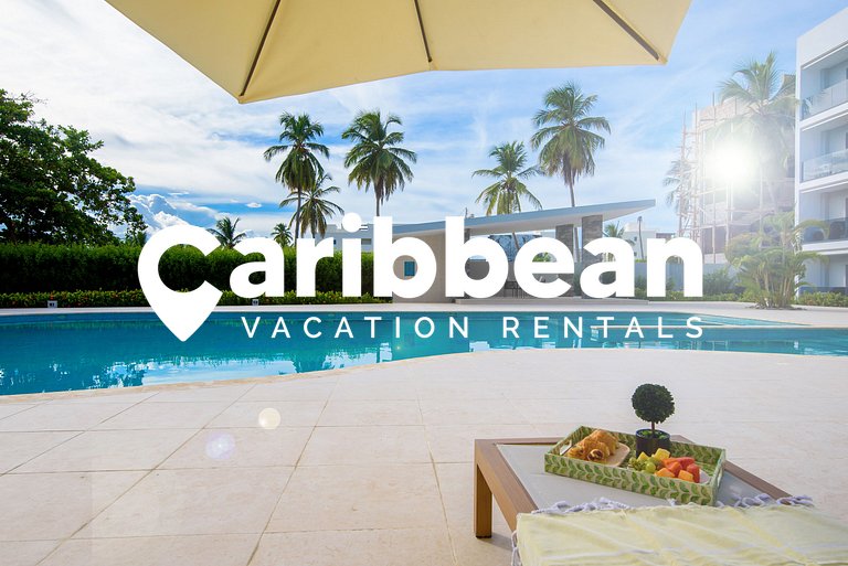 Beauty condo pool views with gym close to the beach