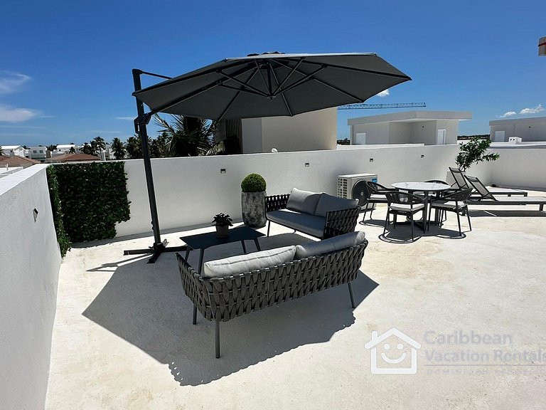 Modern Penthouse with Pool by Bavaro Beach