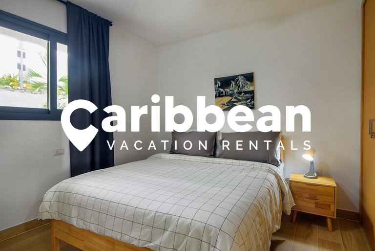 New condo with direct access to the pool