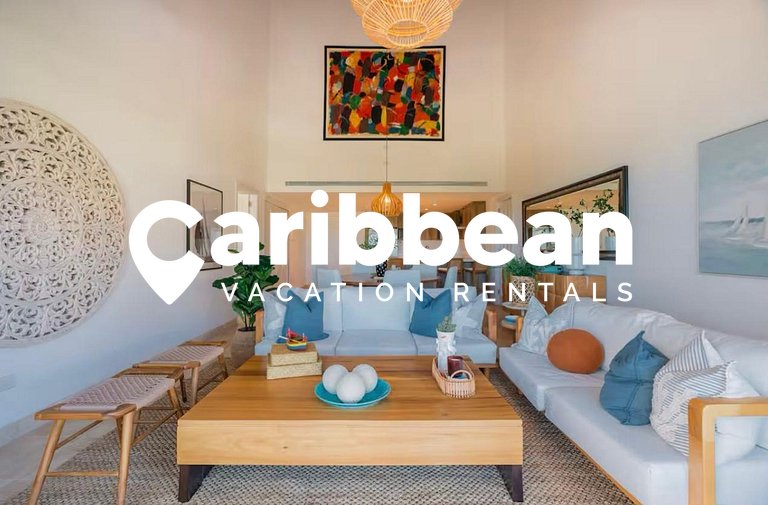 Oceanfront Paradise: Private Beach Access