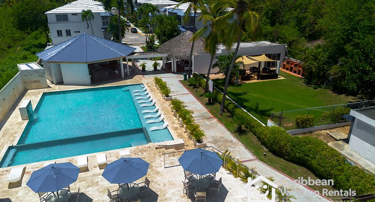Resort Villas | 2 hab con piscina y playa