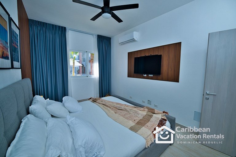 Coral Village 2 | Charming 1BR with Pool