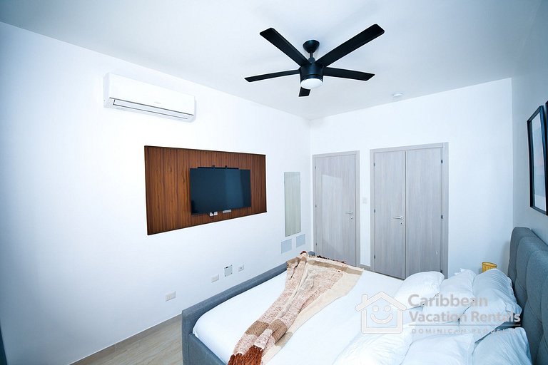Coral Village 2 | Charming 1BR with Pool