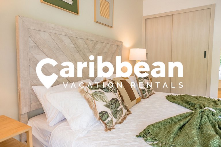 Boho Swim-Up Suite | Access to Private Beach