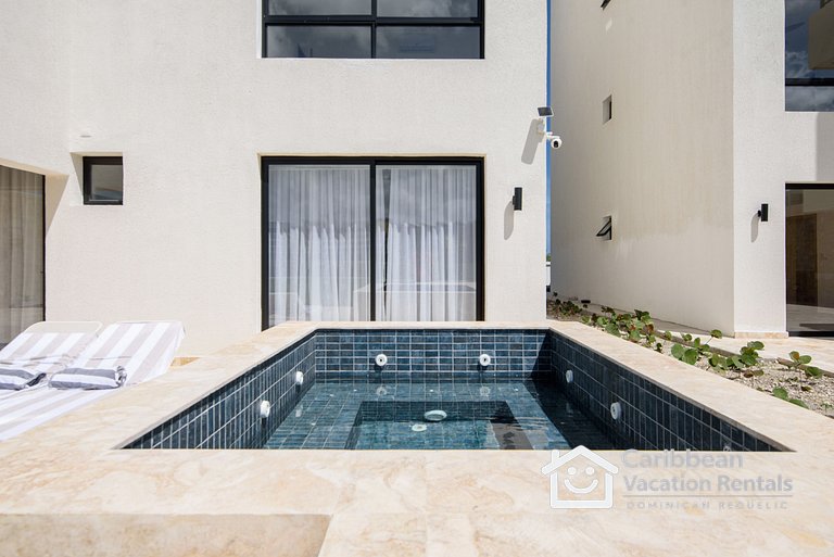 Ground Floor 3BR | Private Picuzzi Crystal Lagoon