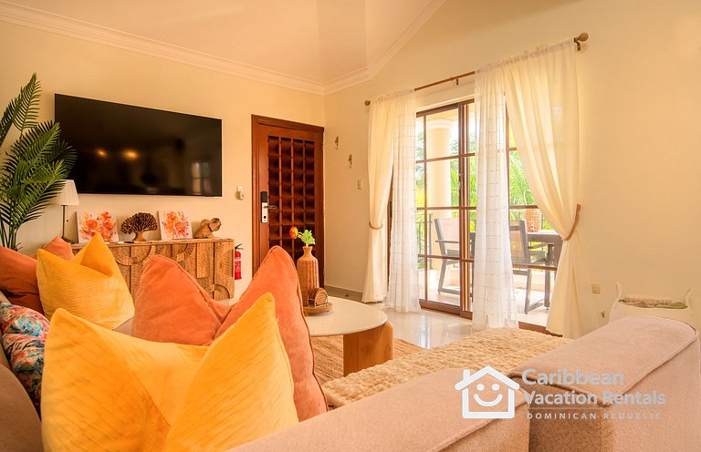 Rosa Hermosa | 2BR Pool View Condo