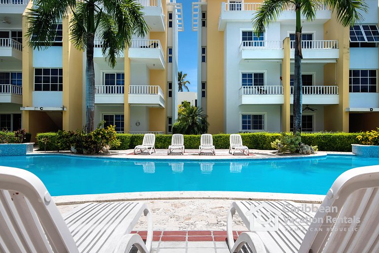 Estrella de Mar | 2BR Pool View Condo