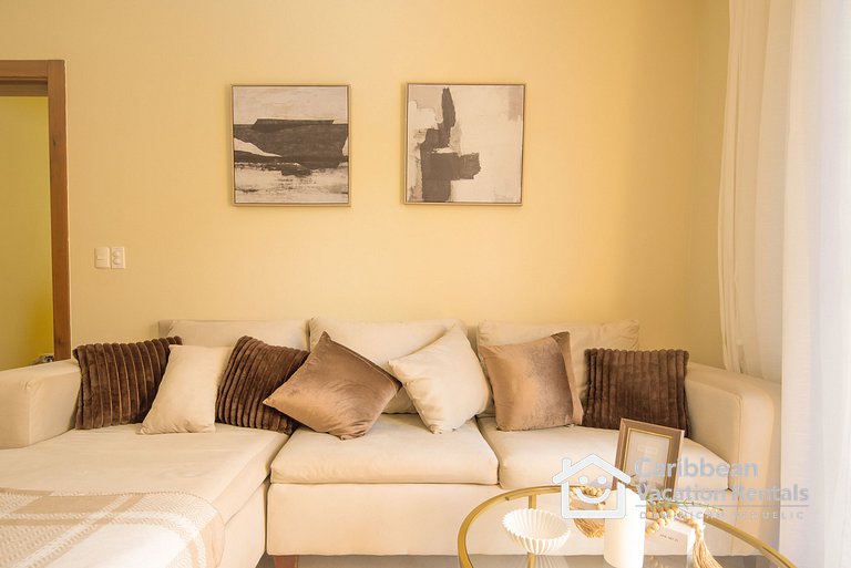 Estrella de Mar | 2BR Pool View Condo