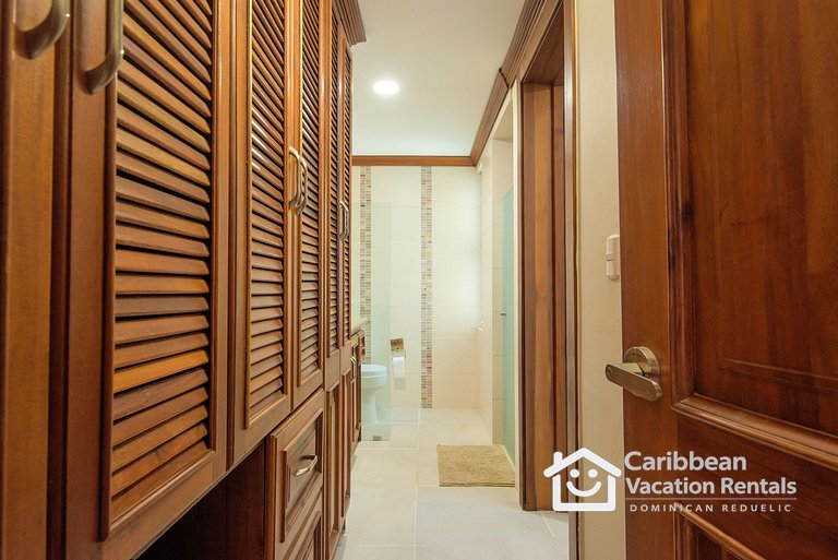 Estrella de Mar | 2BR Pool View Condo