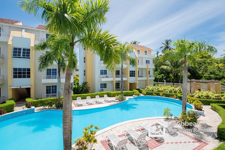 Estrella de Mar | 2BR Pool View Condo