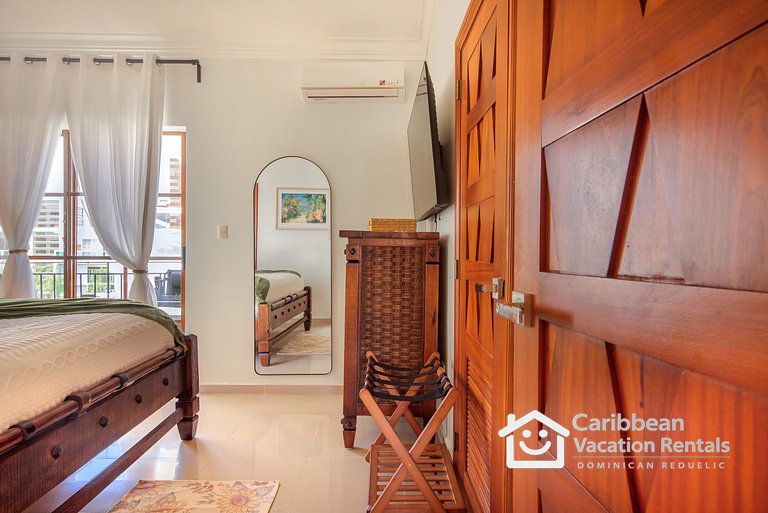 Rosa Hermosa | 2BR Pool View Condo