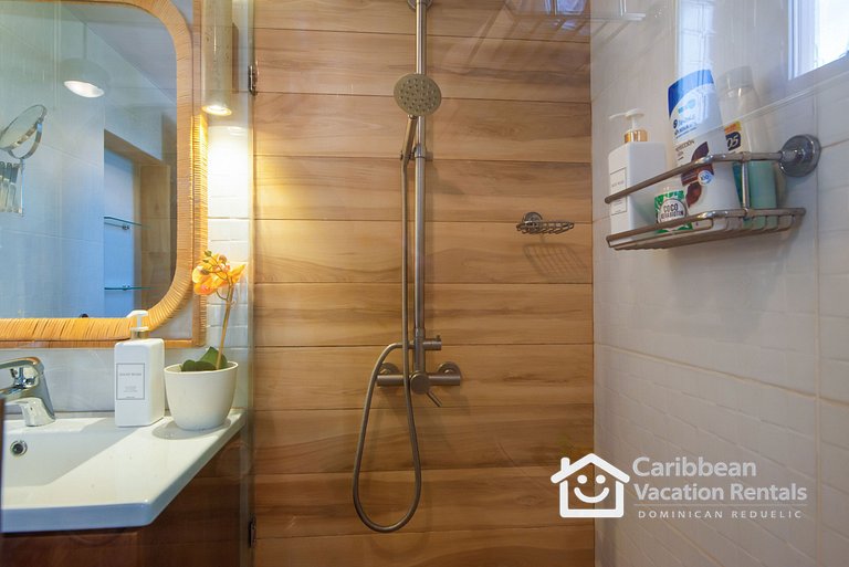 Rosa Hermosa | 2BR Pool View Condo