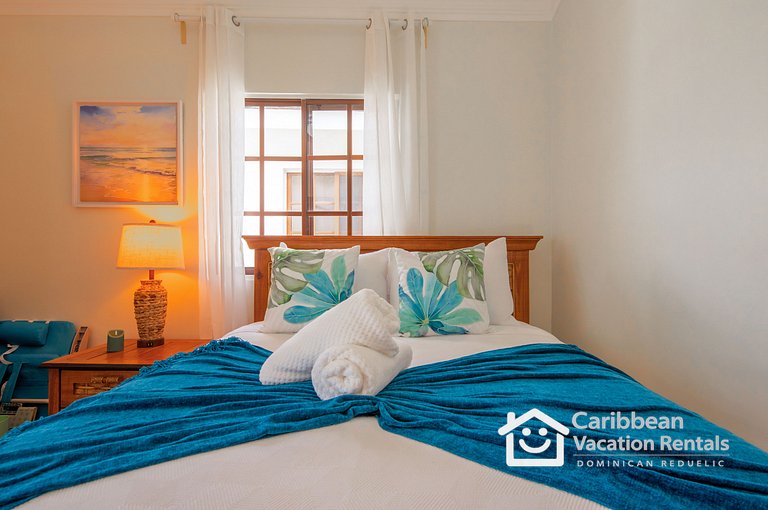 Rosa Hermosa | 2BR Pool View Condo