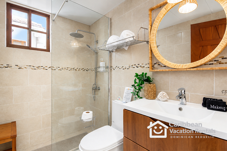 Rosa Hermosa | 2BR Pool View Condo