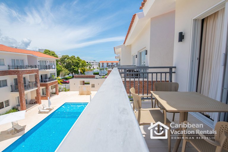 Coral Village | 1 Bedroom with Pool View