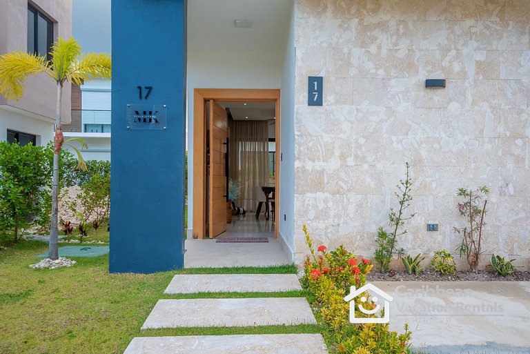 Vista Cana | 3-Bedroom Villa with Private Pool