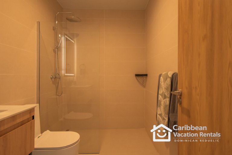 Born | Moderno 2Hab con Piscinas y Gimnasio
