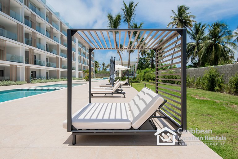 Born | 2Hab Vista Piscina | Hasta 6 Huéspedes