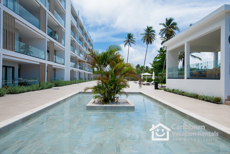 Bedroom | 2Bed Pool View | Up to 6 Guests
