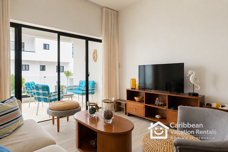 ONA | Terrace Picuzzi & Beach