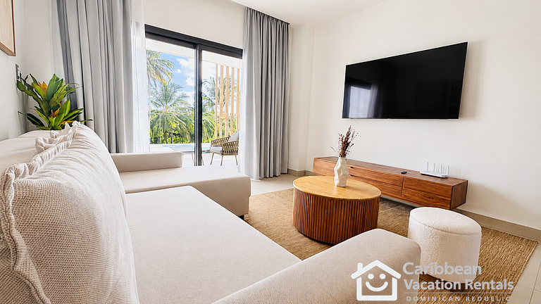 Bedroom | 2Bed Pool View | Up to 6 Guests