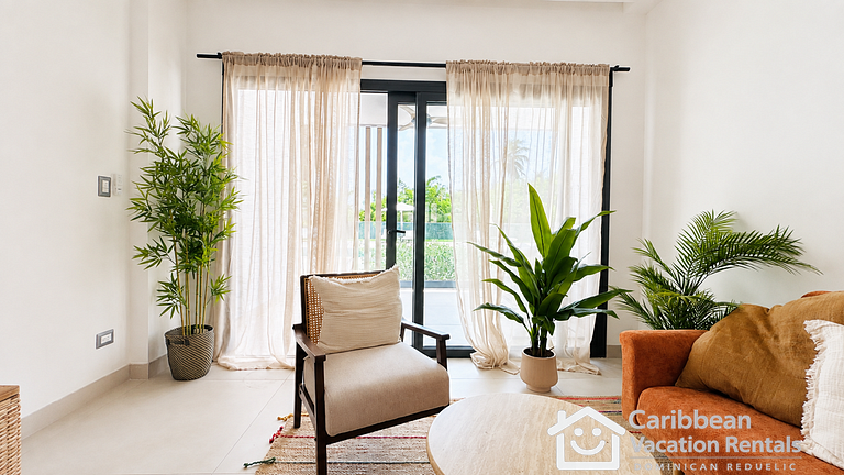 Born | Modern 2BR with Pools | 6 Guests