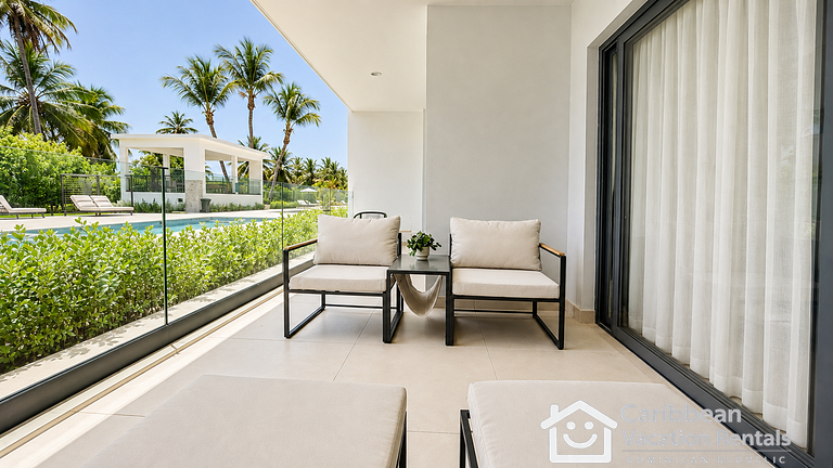 Born | Moderno 2Hab con Piscinas | 6 Huéspedes