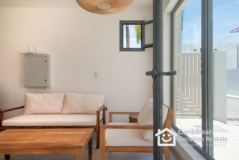 Born | Moderno 2Hab con Piscinas | 6 Huéspedes