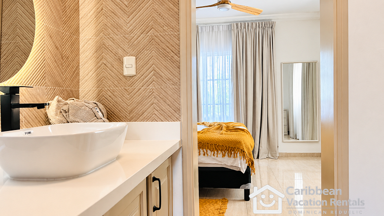 Palm Suites Renovated | BBQ plus Nacare Beach Club