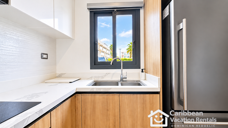 Born | 2 Bedrooms First floor