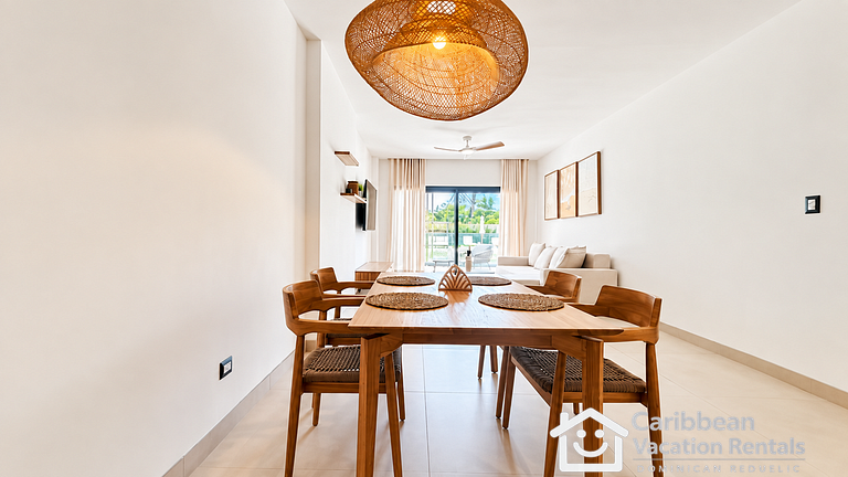 Born | 2 Bedrooms First floor