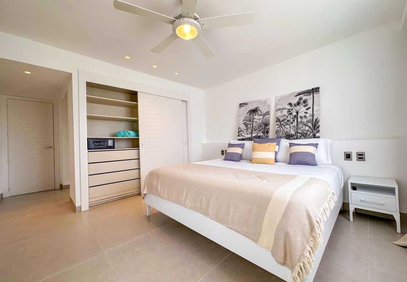 Apartment in Bávaro - Gorgeous ocean views penthouse with private picuzz