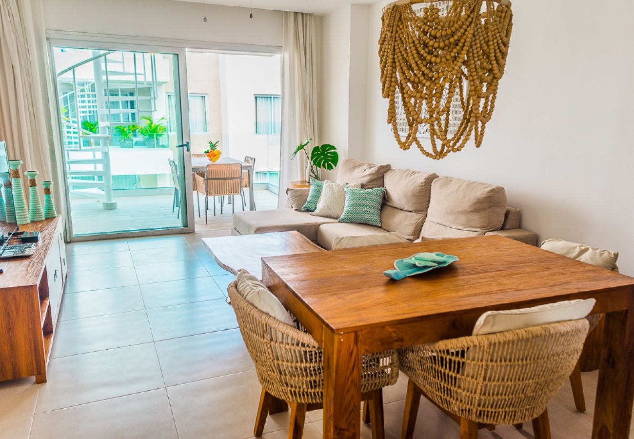 Apartment in Bávaro - Gorgeous Spectacular Penthouse steps from the beac