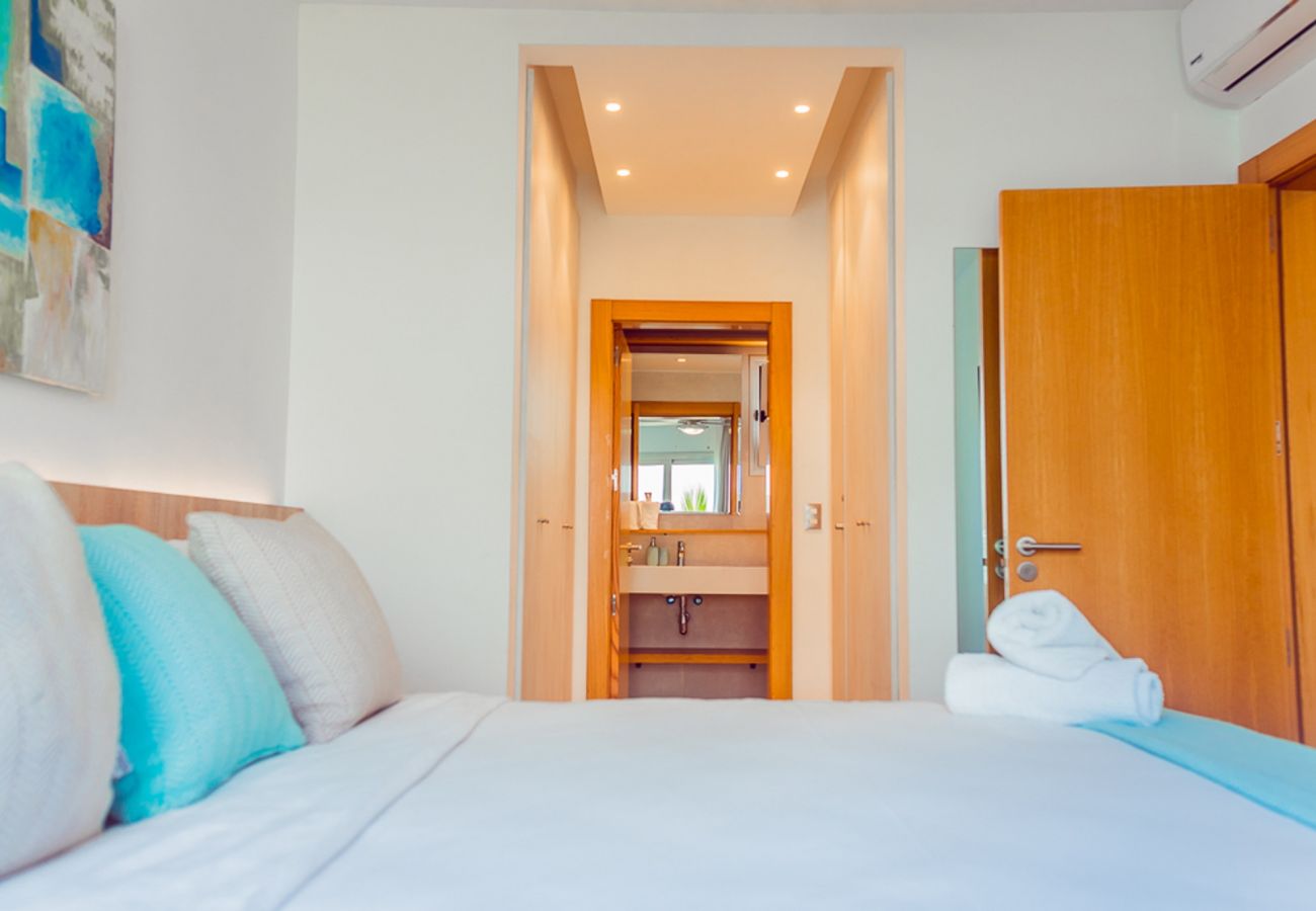 Apartment in Bávaro - Gorgeous Spectacular Penthouse steps from the beac