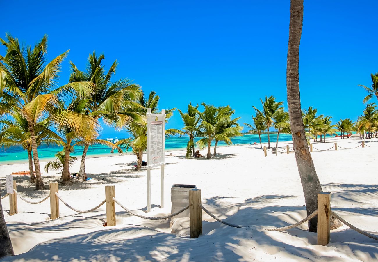 Apartment in Bávaro - Cozy Apartment ideal families. C104. PLAYA BAVARO.