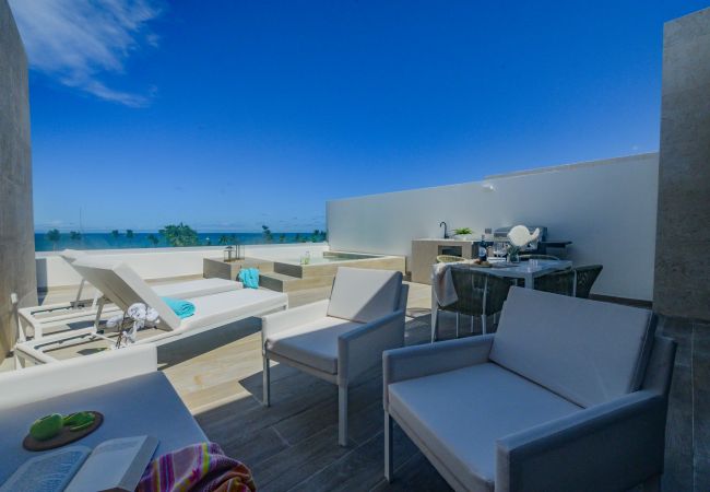 Apartment in Bávaro - Gorgeous Terrific roof terrace with private picuzzi