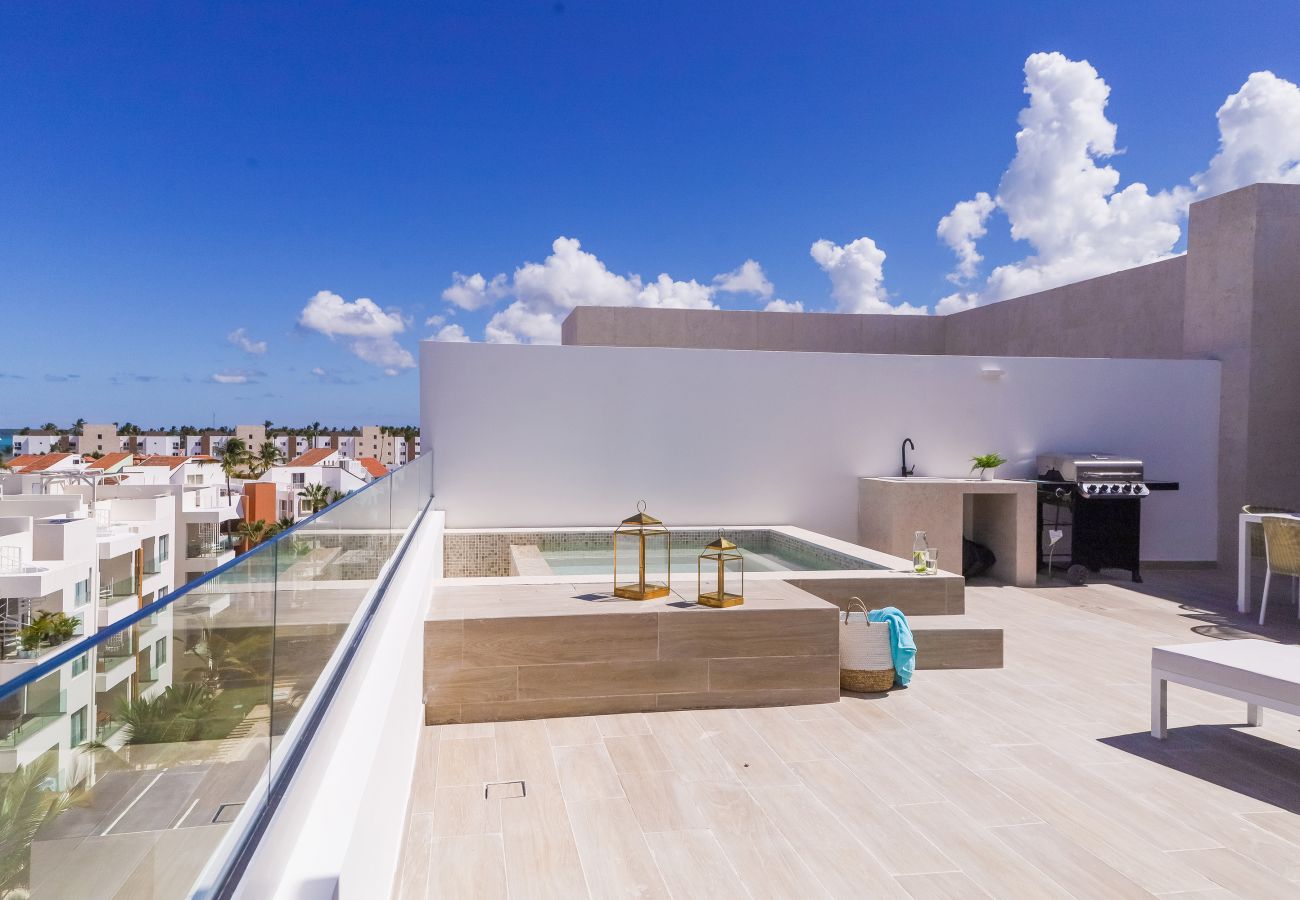 Apartment in Bávaro - Terrific roof terrace with private picuzzi and BBQ