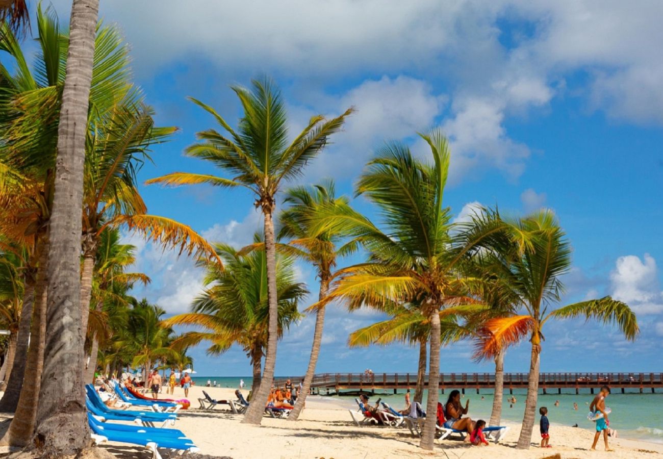 Apartment in Bávaro - Gorgeous Swim up apartment close to Playa Bavaro. 